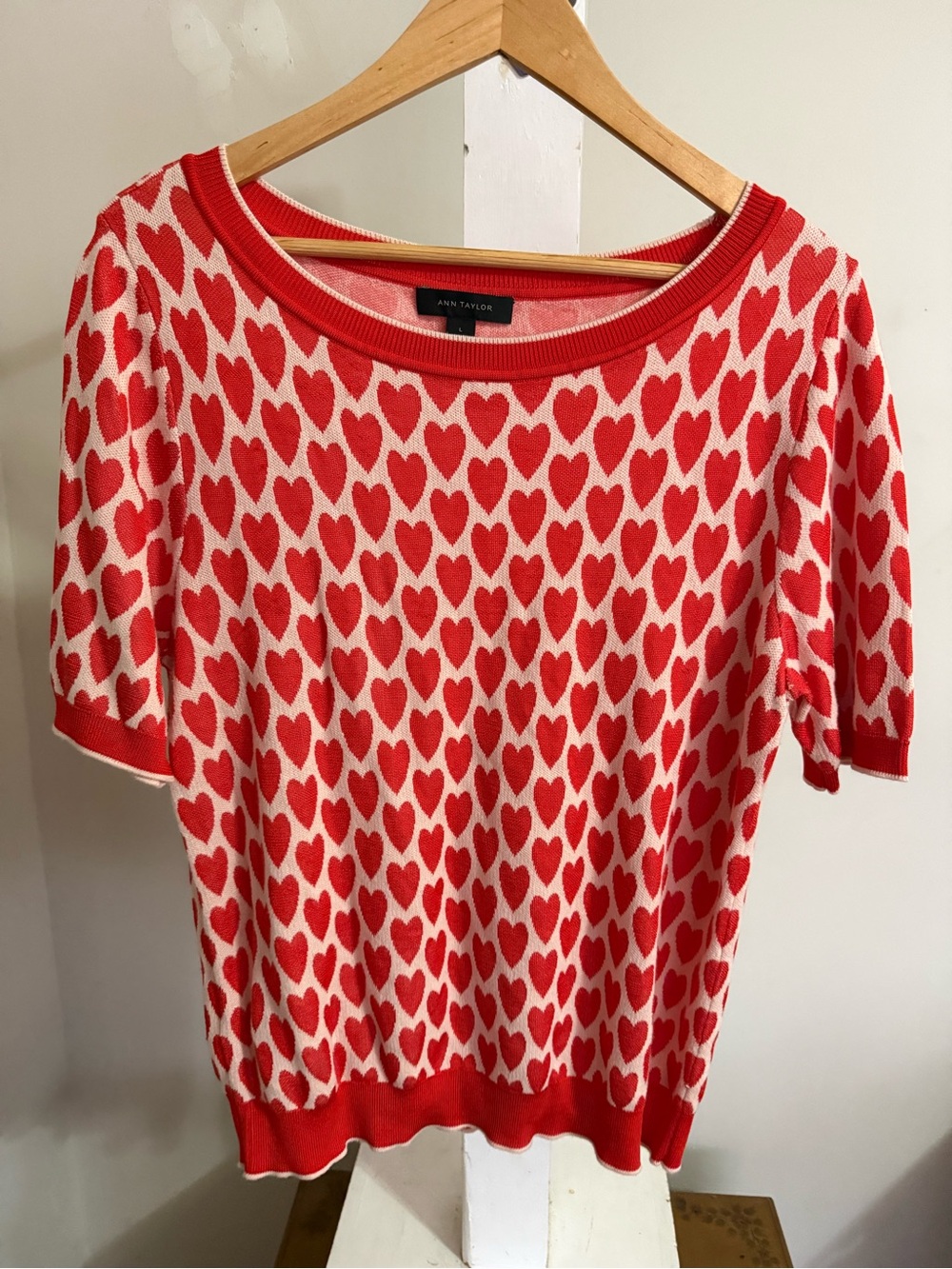 Ann Taylor Sweater - Picture 5 of 8